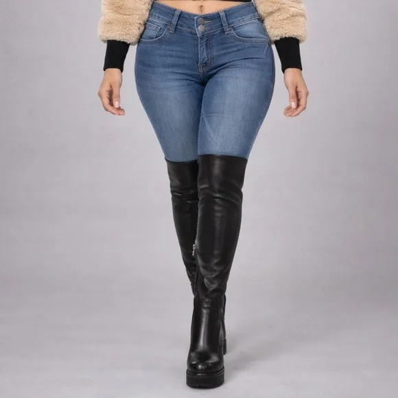 Thigh-High Black Platform Boots β Double Sole - Picture 3 of 15